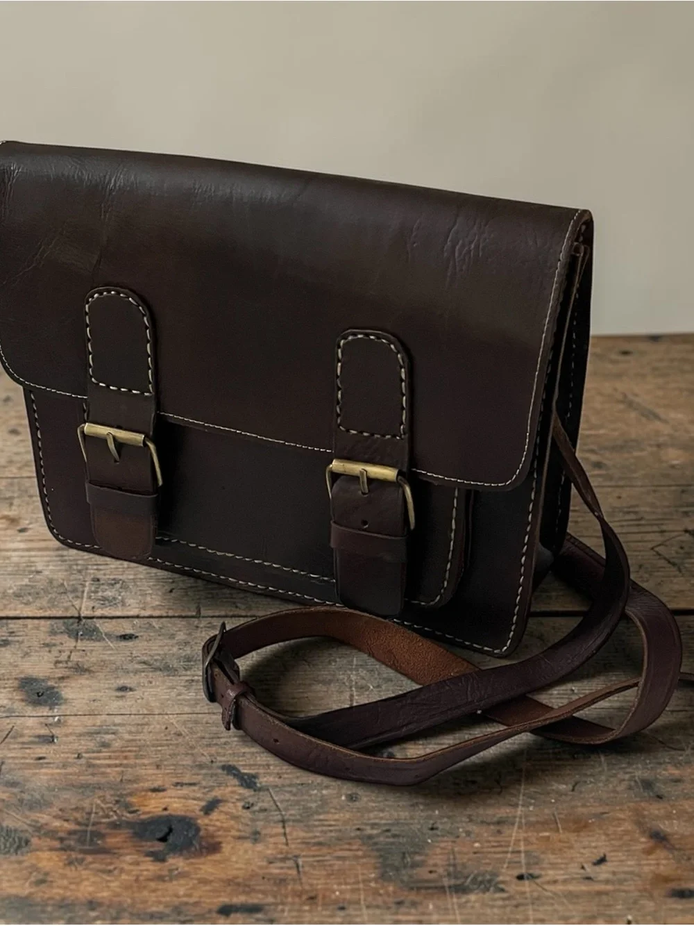 Classic Handmade Rich Warm Brown Full Grain Leather Messenger Bag, Medium Sized